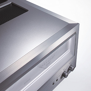 Technics SE-R1E-S - koncový zesilovač