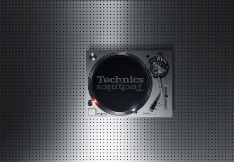 Technics SL-1200MK7EG