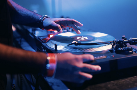 Technics SL-1200MK7EG