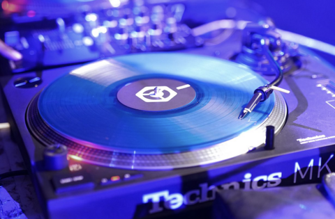 Technics SL-1200MK7EG