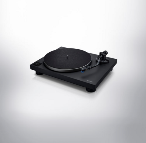 Technics SL-40CBTE-K s přenoskou Ortofon 2M-RED